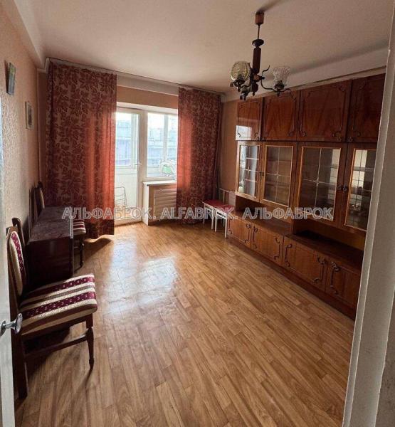 Продам 1-комнатную квартиру