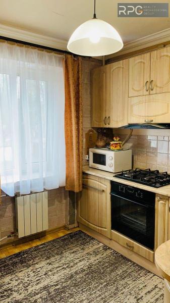 Продам 2-кімнатну квартиру