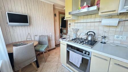 Продам 2-кімнатну квартиру