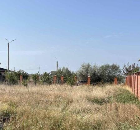 Продам участок под застройку частного дома