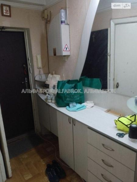 Продам 3-комнатную квартиру