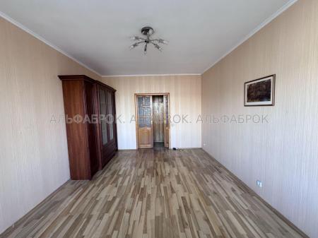 Продам 3-комнатную квартиру