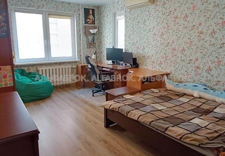 Продам 3-комнатную квартиру