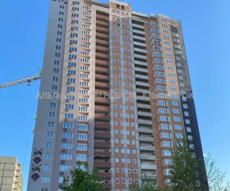 Продам 3-кімнатну квартиру, ЖК Патріотика
