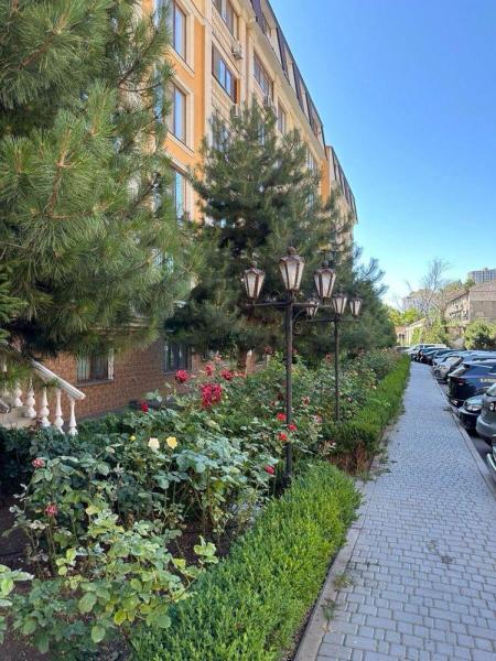 Продам 2-комнатную квартиру, ЖК «Академгородок»