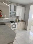 Продам 2-кімнатну квартиру, 58.90 м², євроремонт