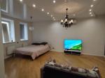 Продам квартиру-студію, ЖК Голосієво, 56.50 м², євроремонт