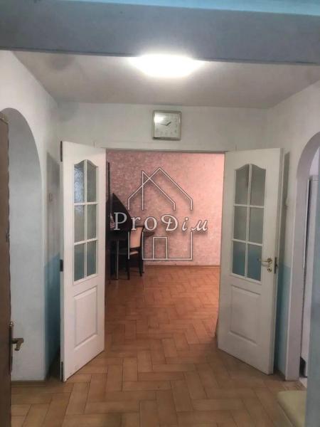 Продам 3-кімнатну квартиру