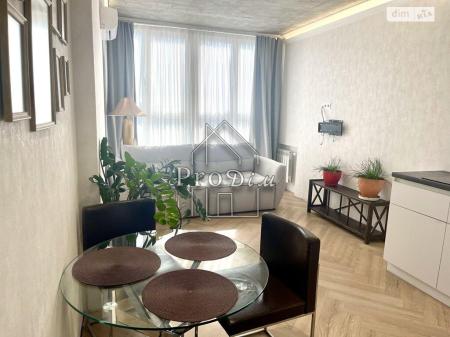 Продам 1-кімнатну квартиру в новобудові, ЖК Русанівська Гавань
