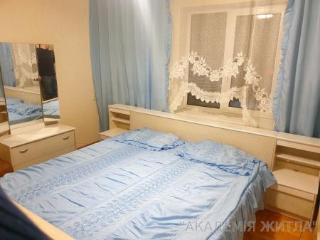 Сдам 3-комнатную квартиру в новостройке