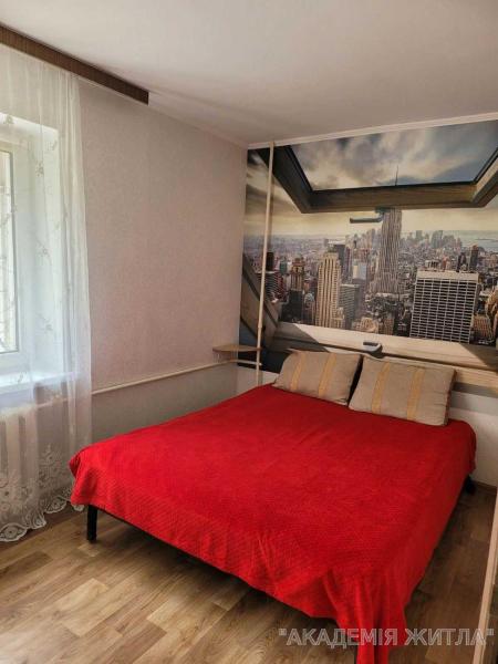 Продам 2-комнатную квартиру