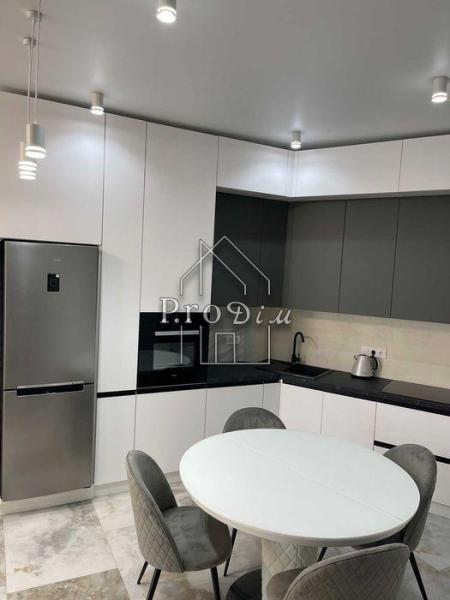 Продам 2-кімнатну квартиру в новобудові, ЖК Manhattan City