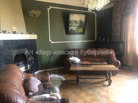 Продам 4-комнатную квартиру