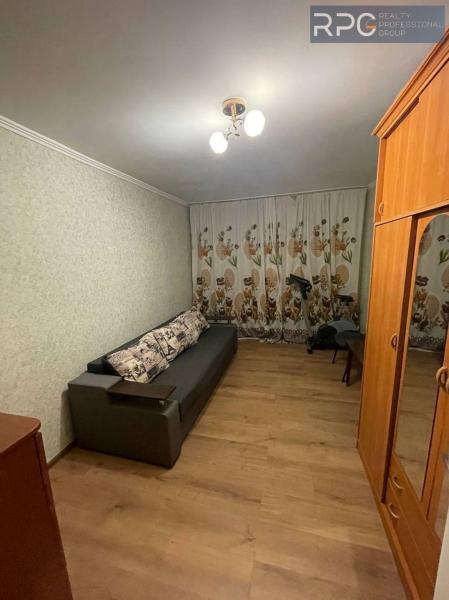 Продам 2-кімнатну квартиру