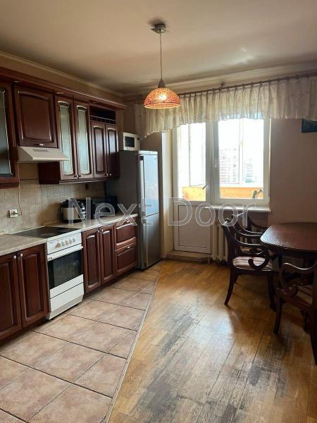 Продам 3-кімнатну квартиру