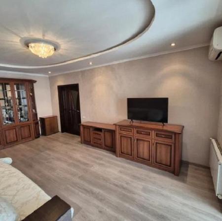 Продам 2-комнатную квартиру