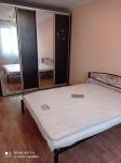 Сдам 3-комнатную квартиру в новостройке, 77 м², косметический ремонт