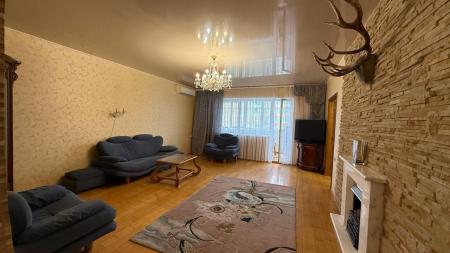 Продам 3-кімнатну квартиру