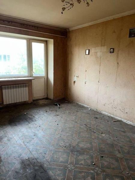 Продам 2-кімнатну квартиру