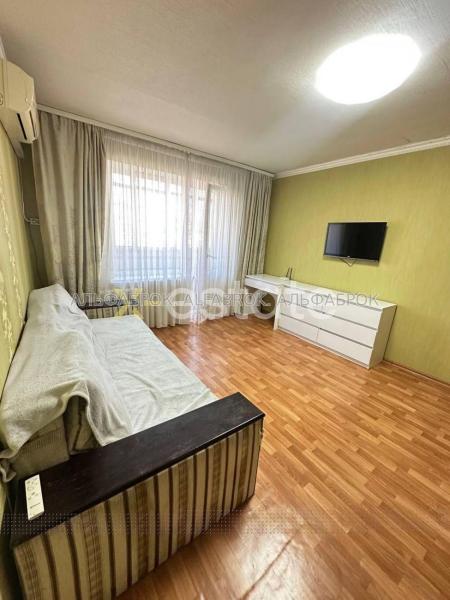 Продам гостинку