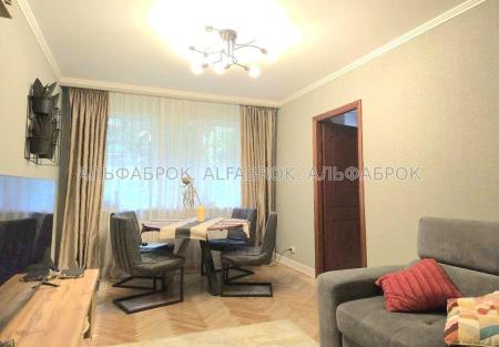 Продам 3-комнатную квартиру