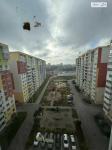Продам 2-комнатную квартиру, 73.80 м², без отделочных работ
