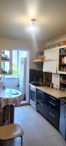 Продам 3-кімнатну квартиру