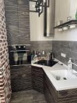 Продам 2-кімнатну квартиру, 59 м², радянський ремонт