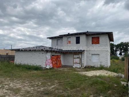 Продам 2-поверховий будинок