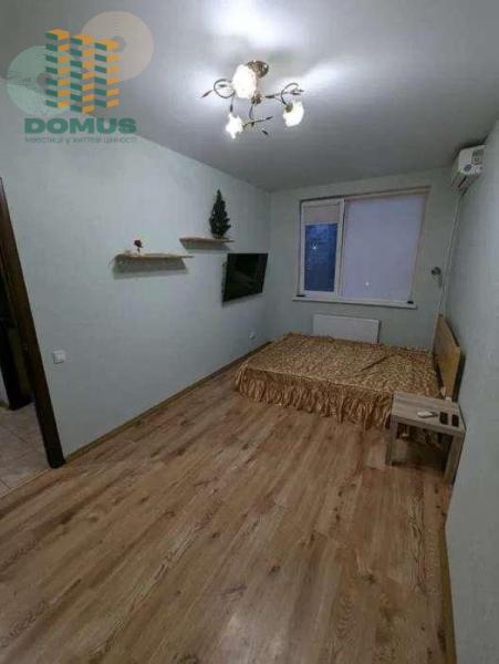 Продам 1-кімнатну квартиру, ЖМ «Сьоме небо»