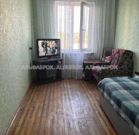 Продам 3-кімнатну квартиру