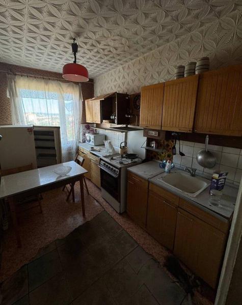 Продам 3-кімнатну квартиру
