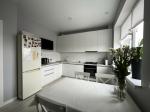 Продам 2-кімнатну квартиру, ЖК Фемілі, 58 м², євроремонт