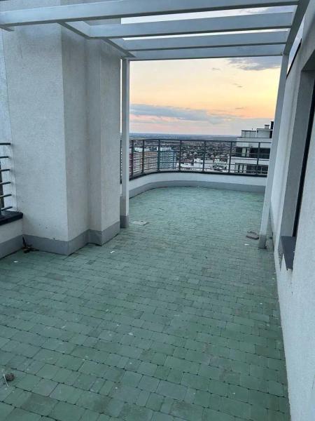 Продам 3-кімнатну квартиру в новобудові, ЖК «Таїровські сади»