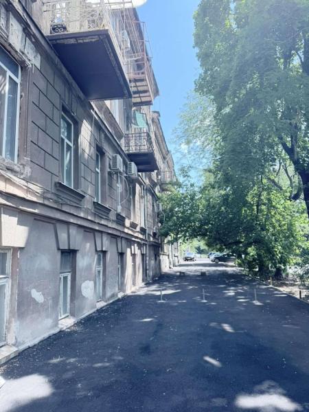 Продам 4-комнатную квартиру