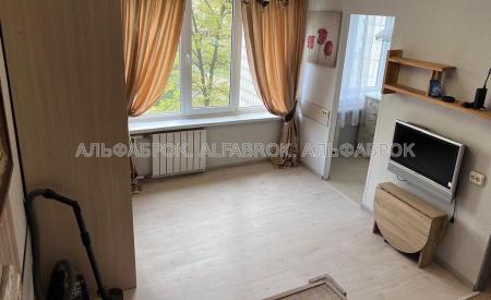 Продам 1-комнатную квартиру