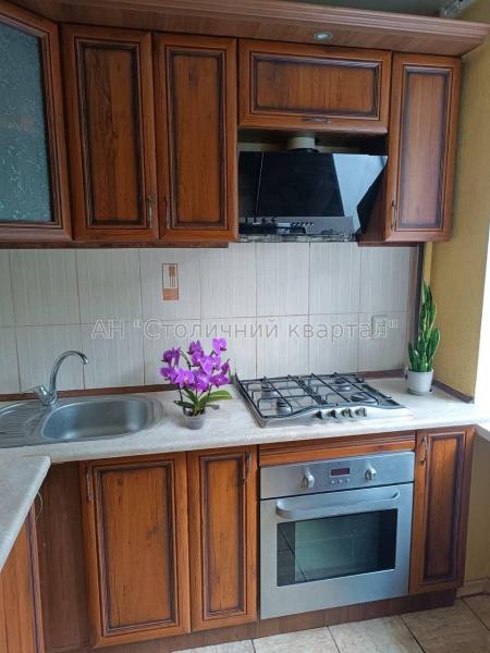 Продам 2-кімнатну квартиру
