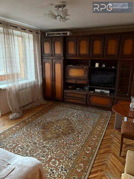 Продам 2-кімнатну квартиру