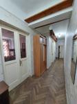 Продам 2-кімнатну квартиру, 67.30 м², радянський ремонт