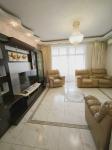Продам 4-комнатную квартиру, ЖК «Гвардейский», 100 м², капитальный ремонт