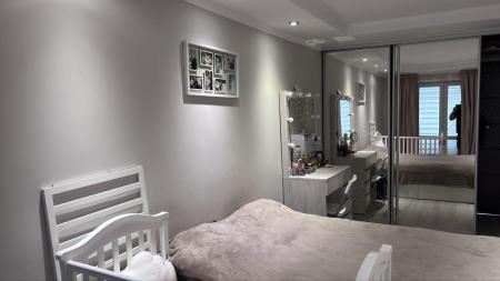 Продам 2-кімнатну квартиру