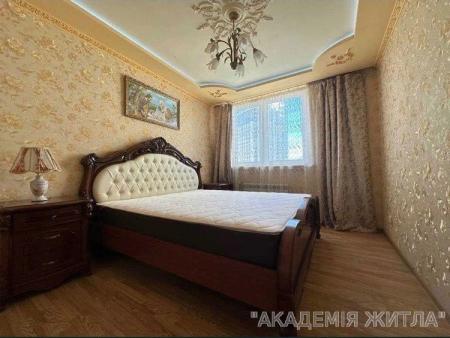 Сдам 3-комнатную квартиру