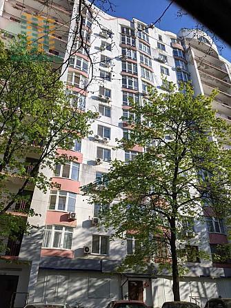Продам 3-кімнатну квартиру