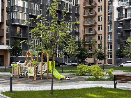 Продам 2-кімнатну квартиру в новобудові, ЖК Кришталеві джерела