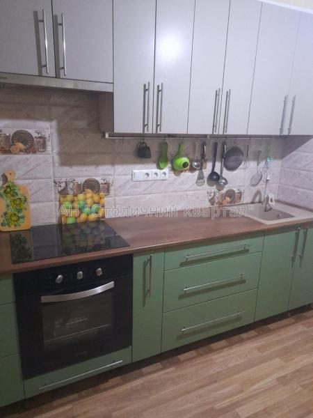 Продам 2-комнатную квартиру