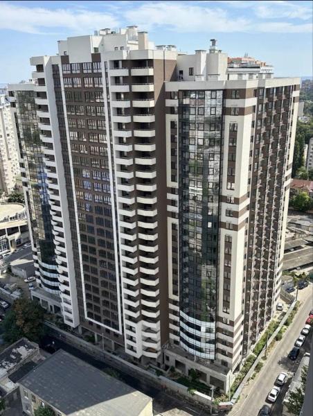 Продам 2-кімнатну квартиру в новобудові, ЖК&nbsp;«Зручний»