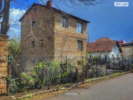 Продам 2-поверховий будинок