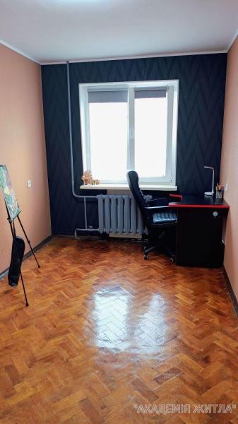 Продам 3-комнатную квартиру