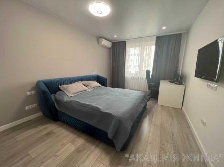 Продам 2-комнатную квартиру в новостройке, ЖК Новомостицко-Замковецкий