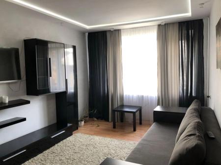 Продам 2-кімнатну квартиру